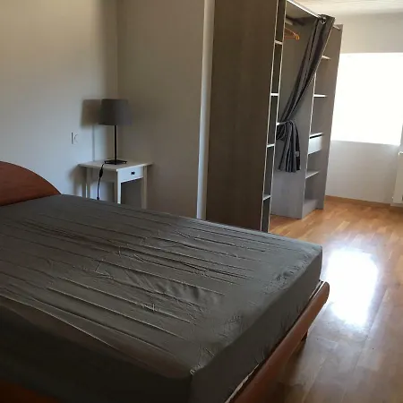 Logis Du Domaine Des Alouettes بيت للعطل ليزيربييه